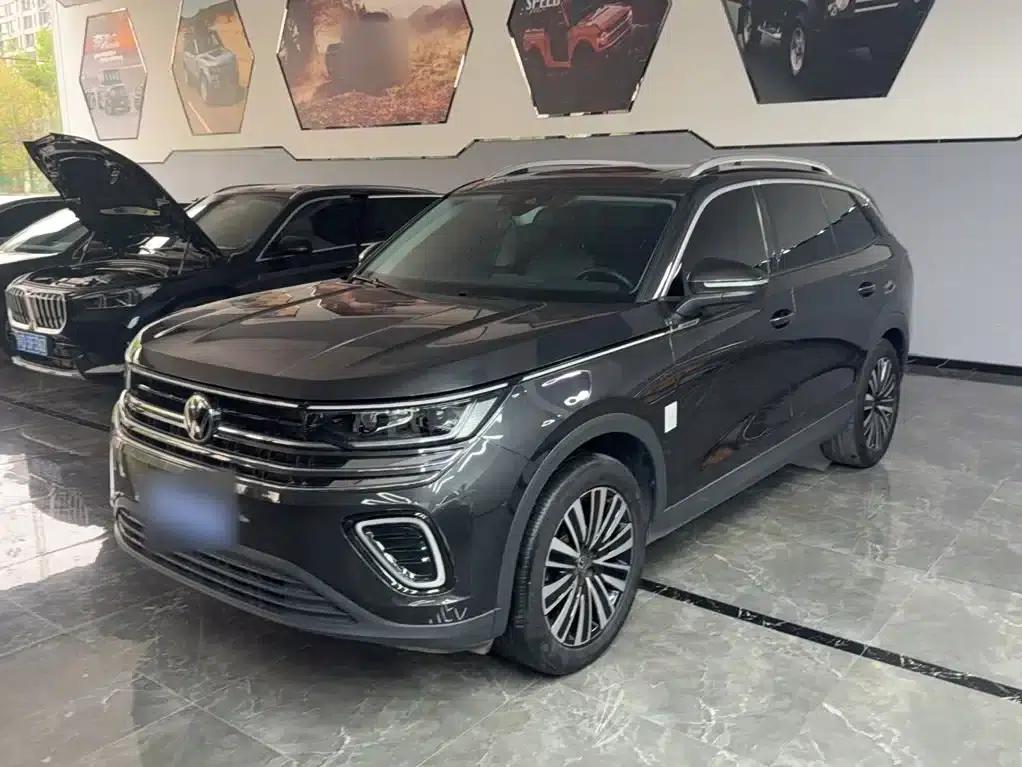 2023 Range Rover 330TSI Luxury Cruiser Edition — миниатюра 2