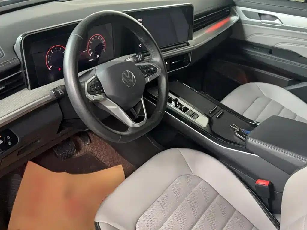 2023 Range Rover 330TSI Luxury Cruiser Edition — миниатюра 15