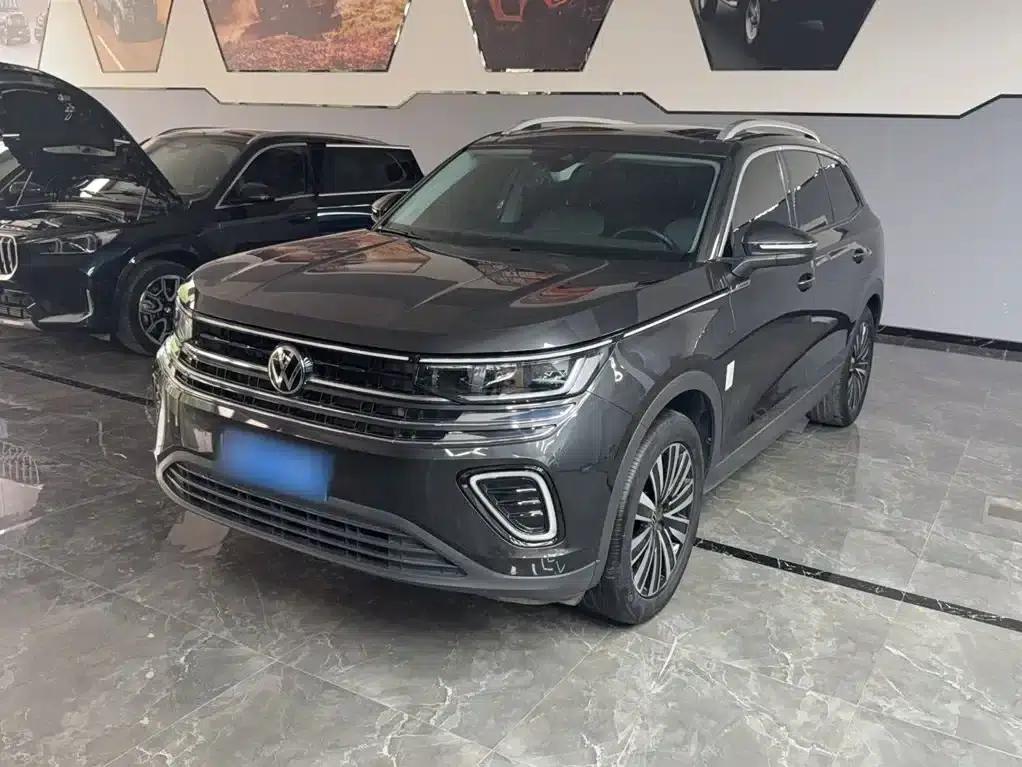2023 Range Rover 330TSI Luxury Cruiser Edition — миниатюра 6