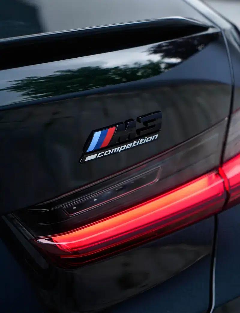 2023 BMW M3 Competition Sedan — миниатюра 8
