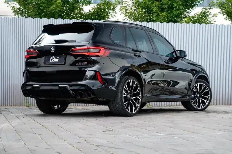 2021 BMW X5 M — миниатюра 4