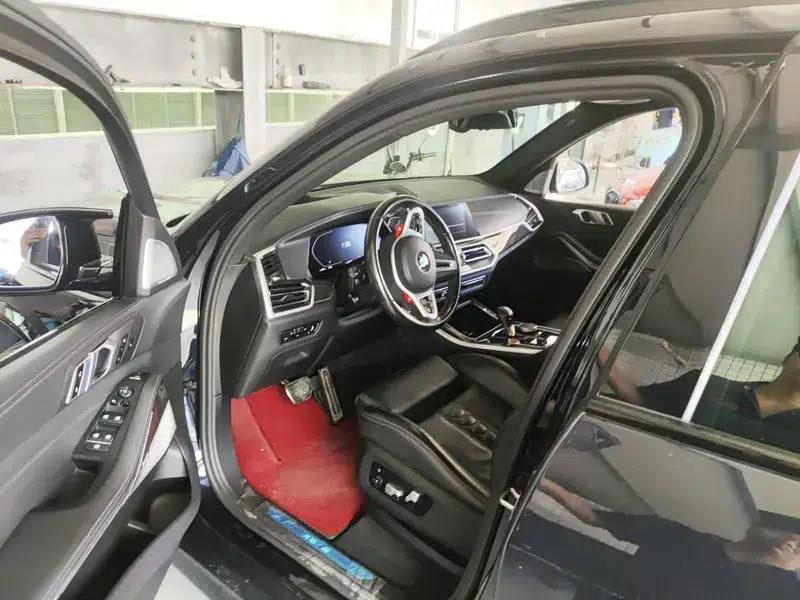 2020 BMW X5 M — миниатюра 9