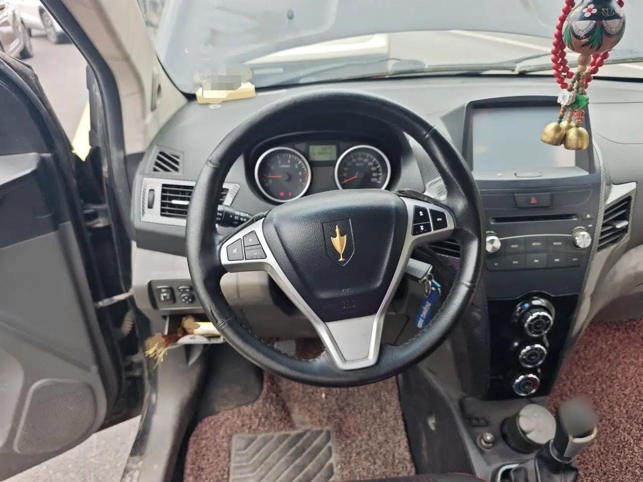 Jinbei Zhishang S30 2014 1.5L Manual Elite Model — миниатюра 10
