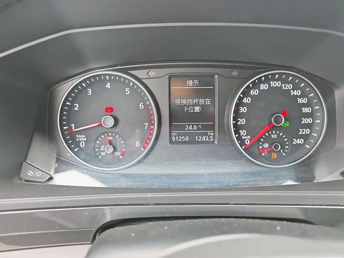 Caravelle 2018 2.0TSI 4WD Comfort Edition 7-Seater — миниатюра 13