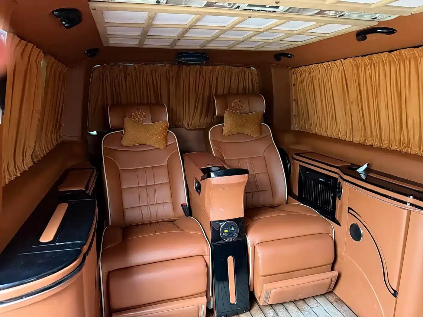 Caravelle 2017 2.0TSI 4WD Comfort Edition 7-Seater — миниатюра 6