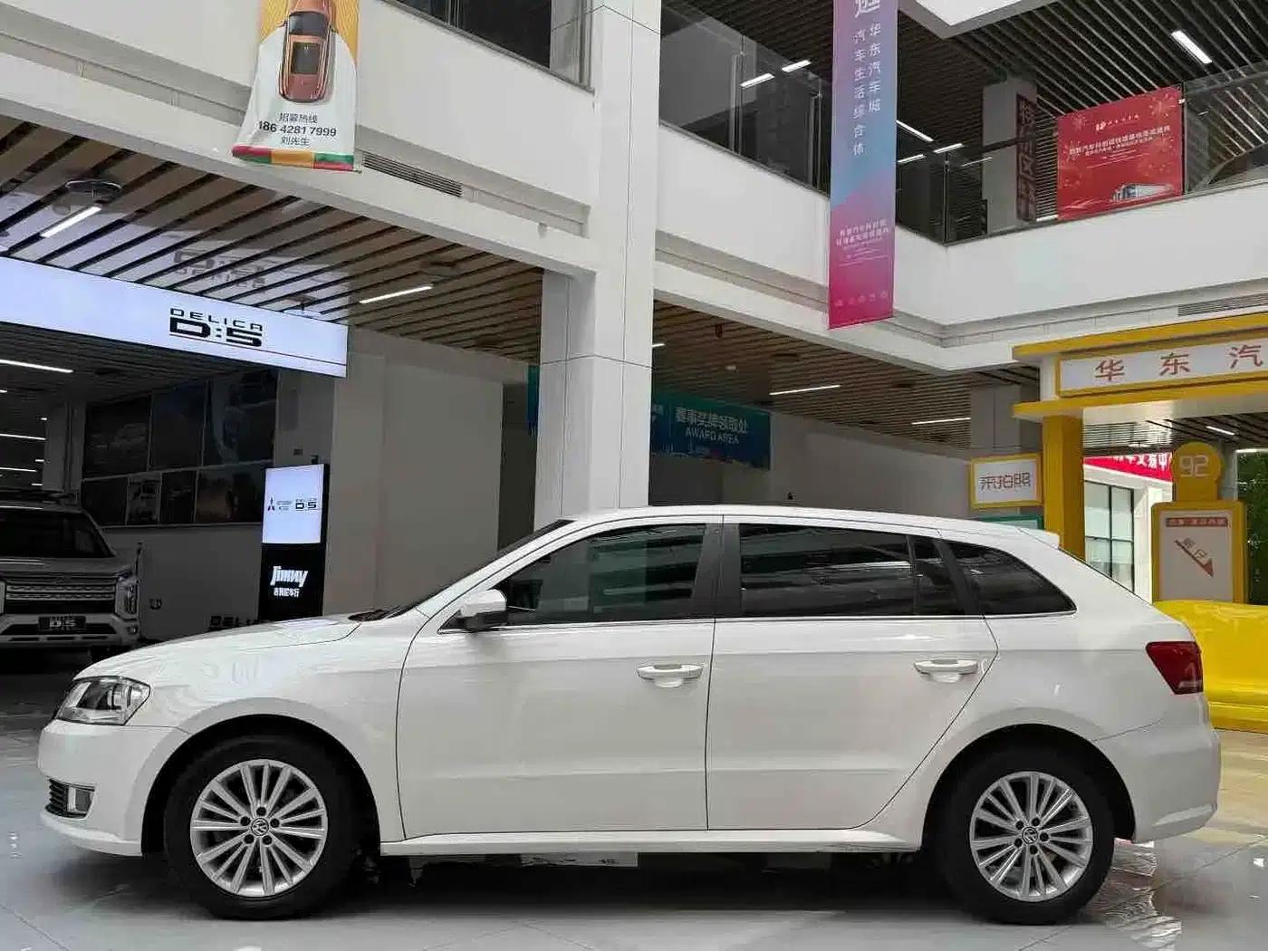 Lavida Gran Turismo 2013 1.6L Automatic Comfort Model — миниатюра 5