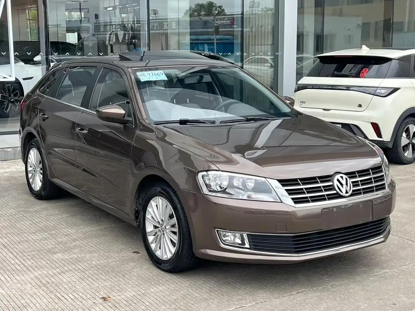 Lavida Gran Turismo 2013 1.4TSI Automatic Comfort Model — миниатюра 3