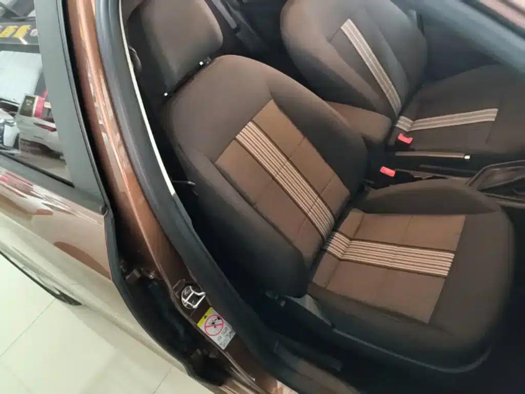 Lavida Gran Turismo 2015 1.6L Automatic Fashion Edition — миниатюра 25