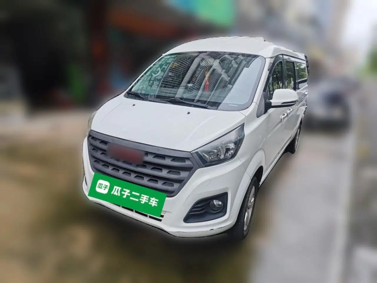 Jinbei Gold Hiace 2021 1.5L Passenger Van Travel Lion 6-Seater — миниатюра 1
