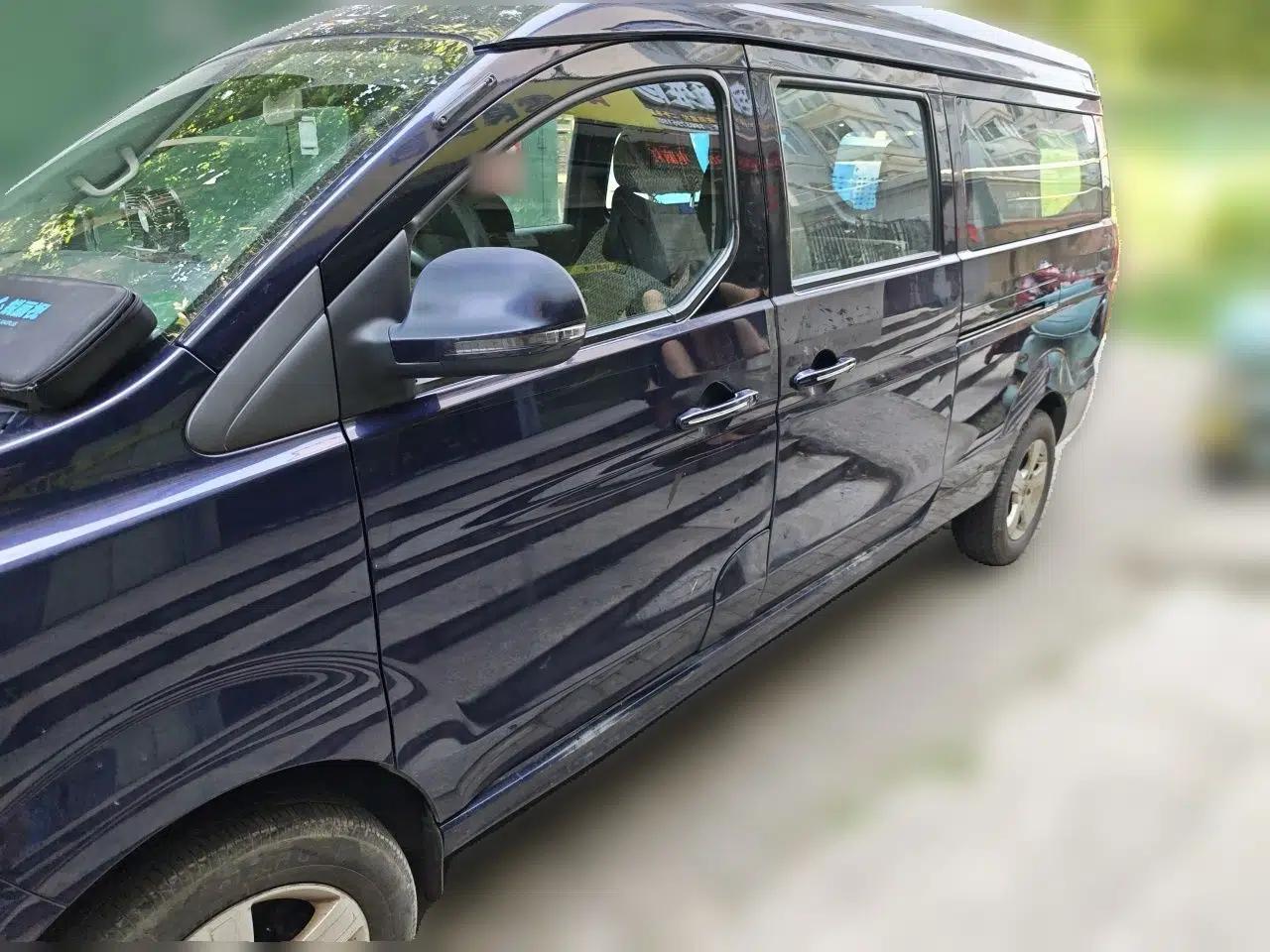 Jinbei Gold Hiace 2021 1.5L Passenger Vehicle Engineering Lion 6 Seats — миниатюра 1