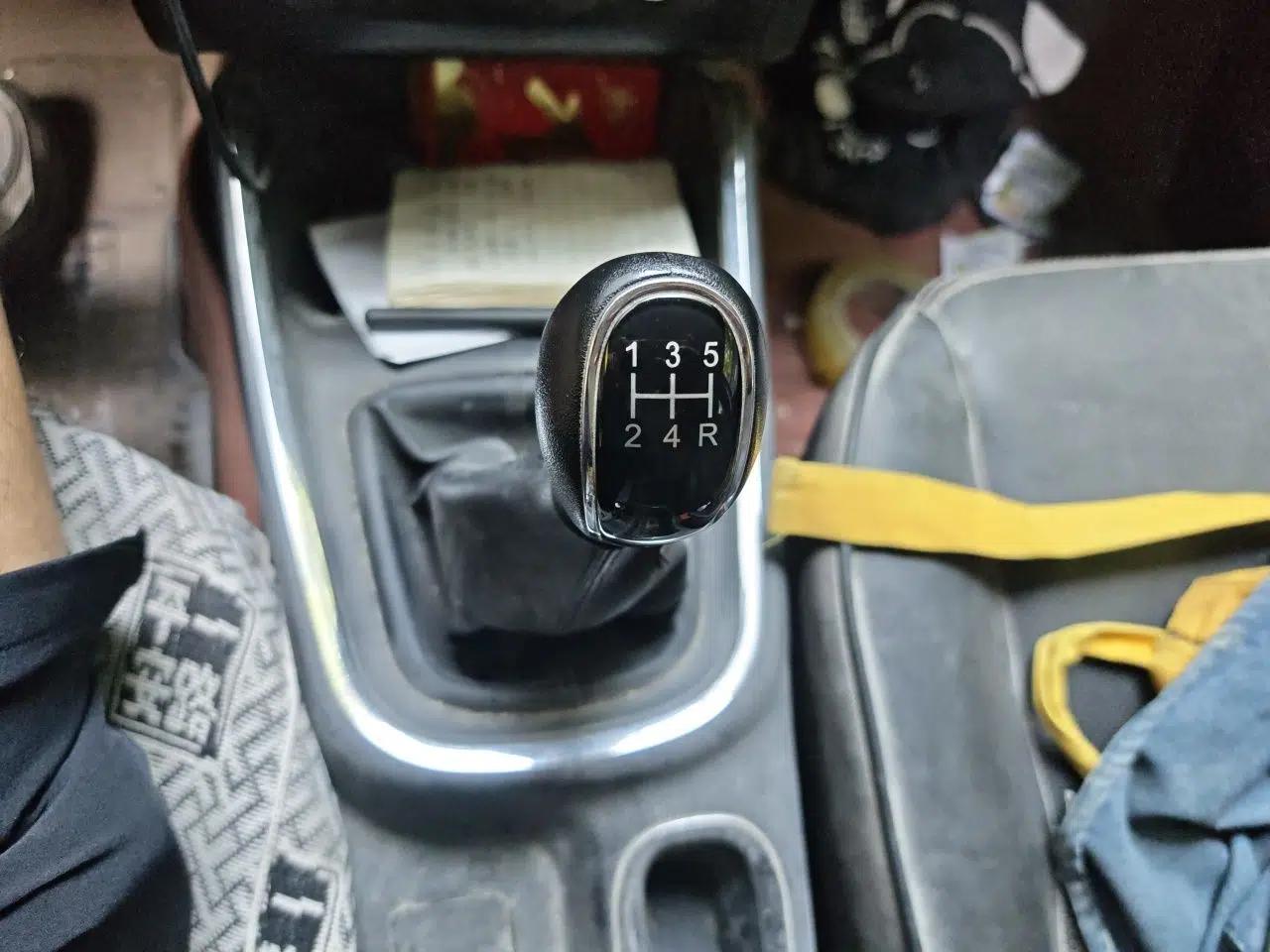 Jinbei Gold Hiace 2021 1.5L Passenger Vehicle Engineering Lion 6 Seats — миниатюра 14