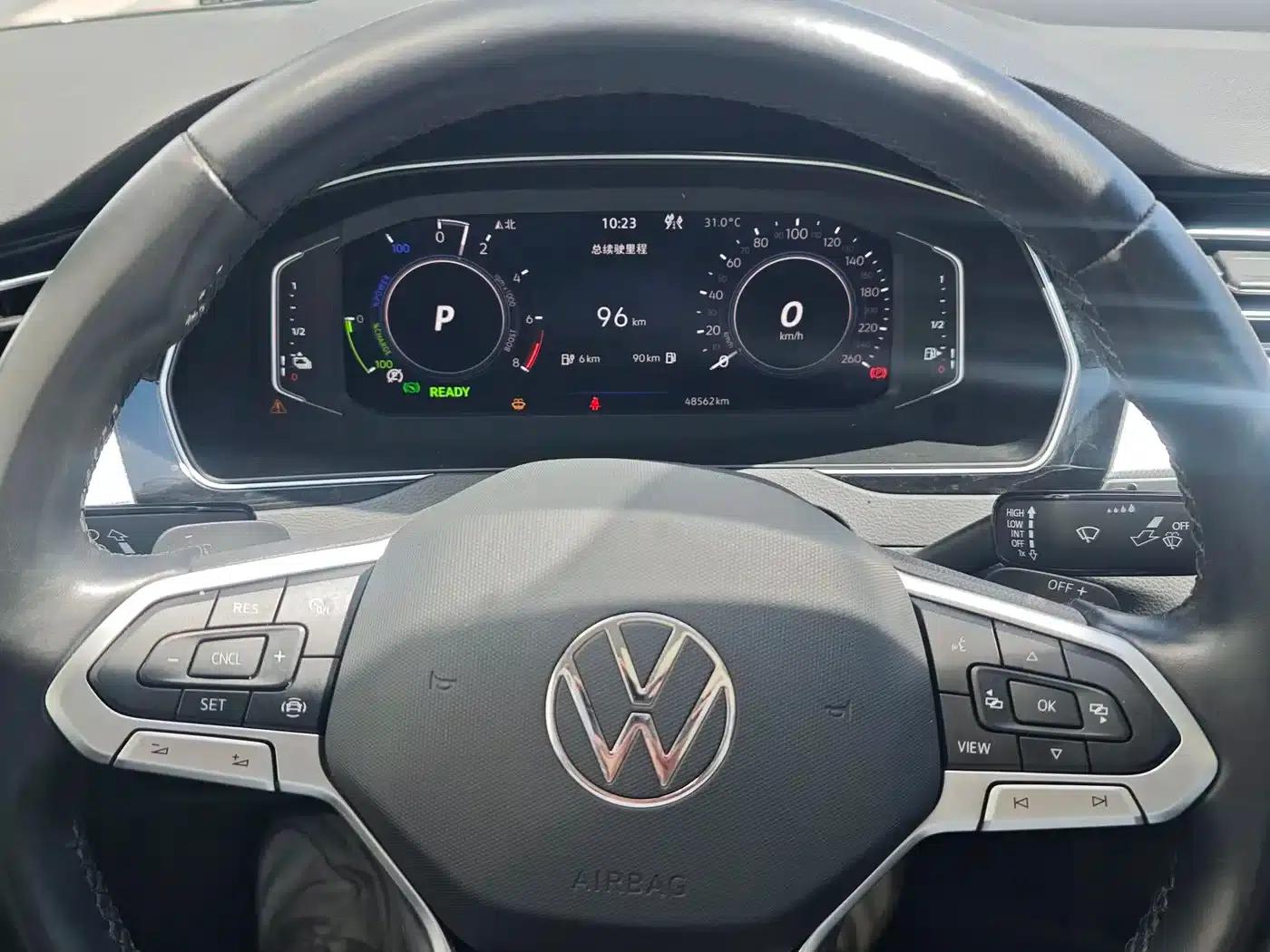 2022 Volkswagen Passat PHEV GTE Luxury Edition — миниатюра 14