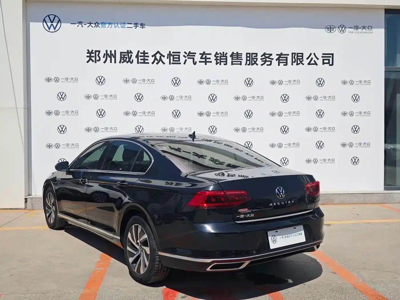 2022 Volkswagen Passat PHEV GTE Luxury Edition — миниатюра 6