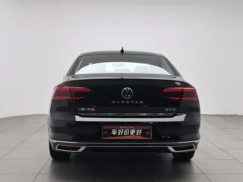2022 Volkswagen Passat PHEV GTE Luxury Edition — миниатюра 4