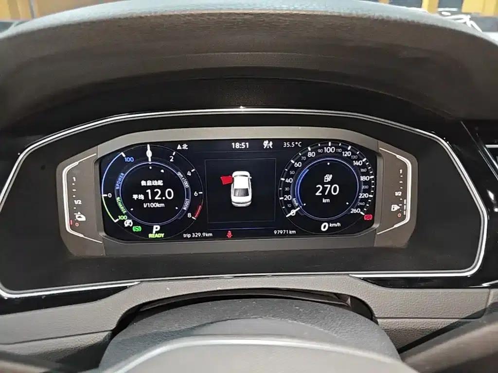 2022 Volkswagen Passat PHEV GTE Luxury Edition — миниатюра 12