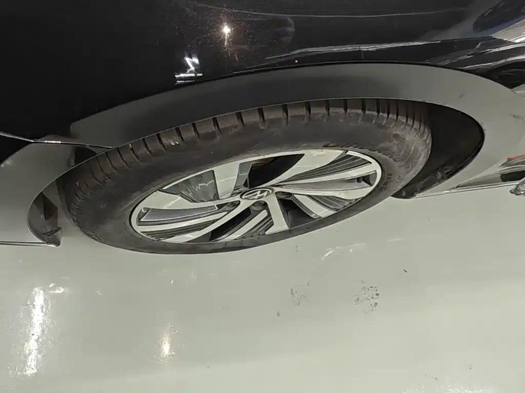 2022 Volkswagen Passat PHEV GTE Luxury Edition — миниатюра 23