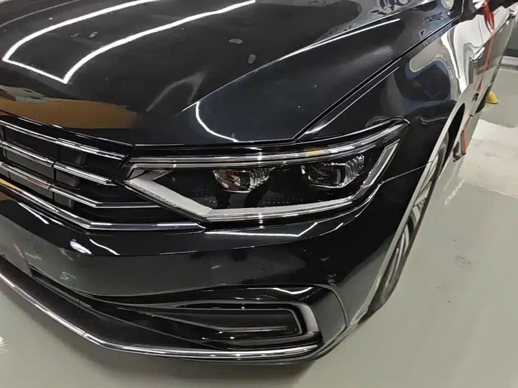 2022 Volkswagen Passat PHEV GTE Luxury Edition — миниатюра 24