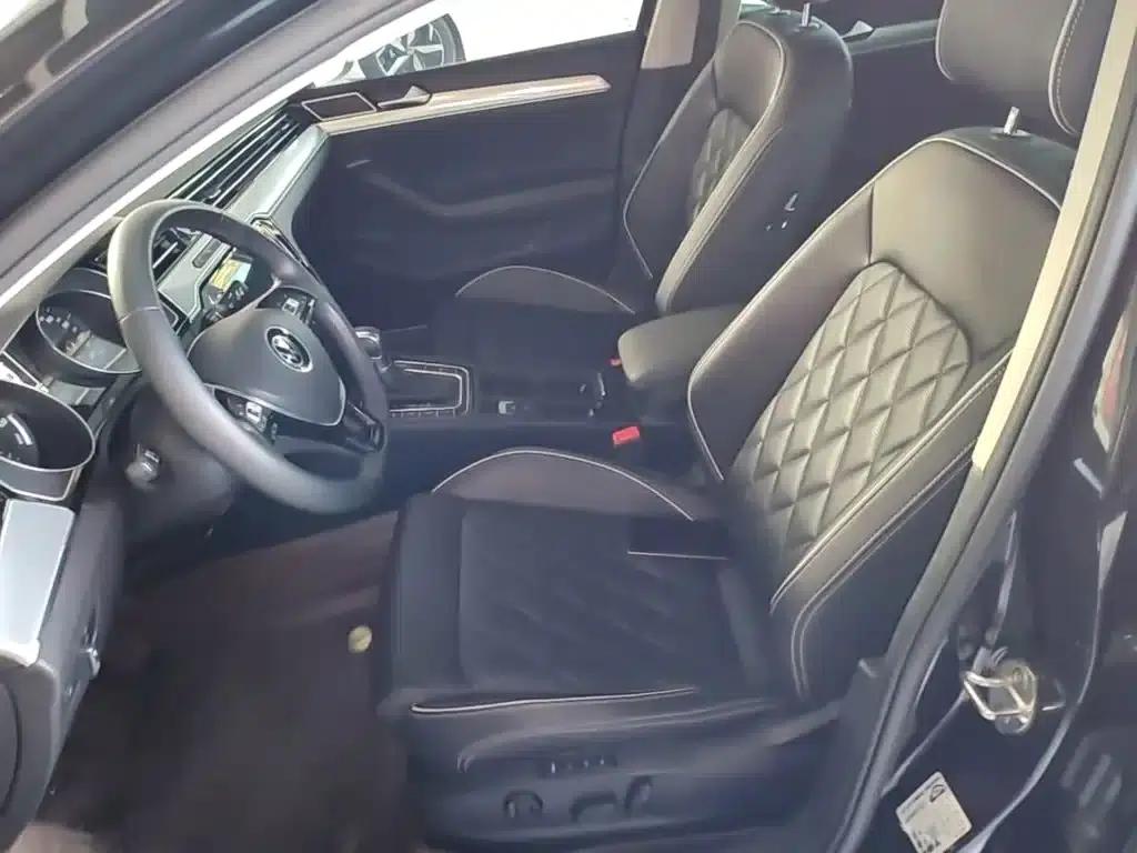 2020 Volkswagen Passat PHEV GTE Premium — миниатюра 15