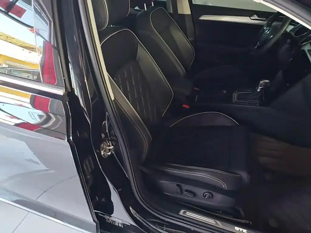 2020 Volkswagen Passat PHEV GTE Premium — миниатюра 25