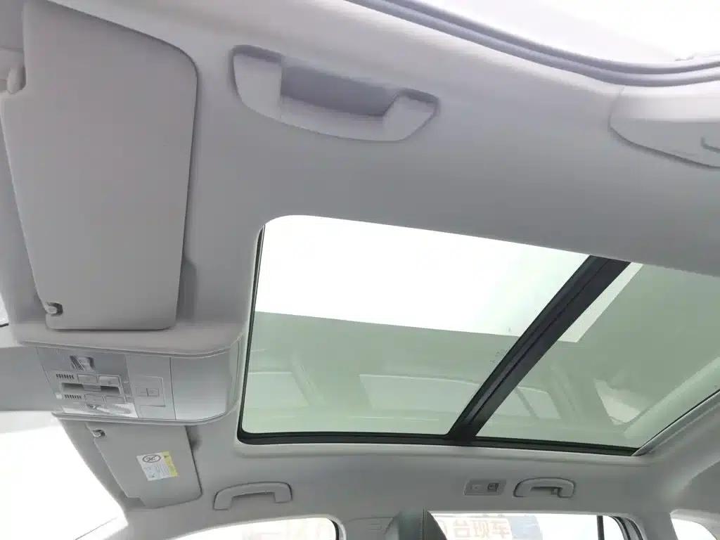 Tiguan L Plug-in Hybrid 2023 430PHEV Plug-in Hybrid Flagship Edition — миниатюра 14