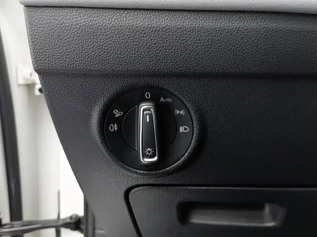 Tiguan L Plug-in Hybrid 2023 430PHEV Plug-in Hybrid Flagship Edition — миниатюра 21
