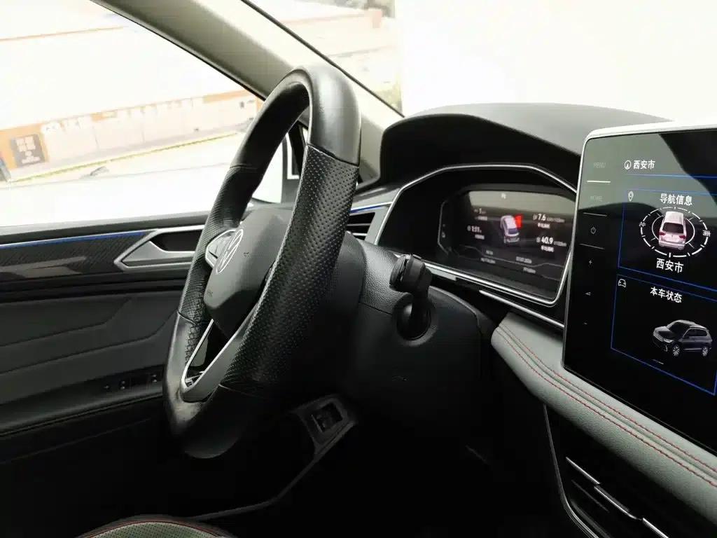 Tiguan L Plug-in Hybrid 2023 430PHEV Plug-in Hybrid Flagship Edition — миниатюра 22
