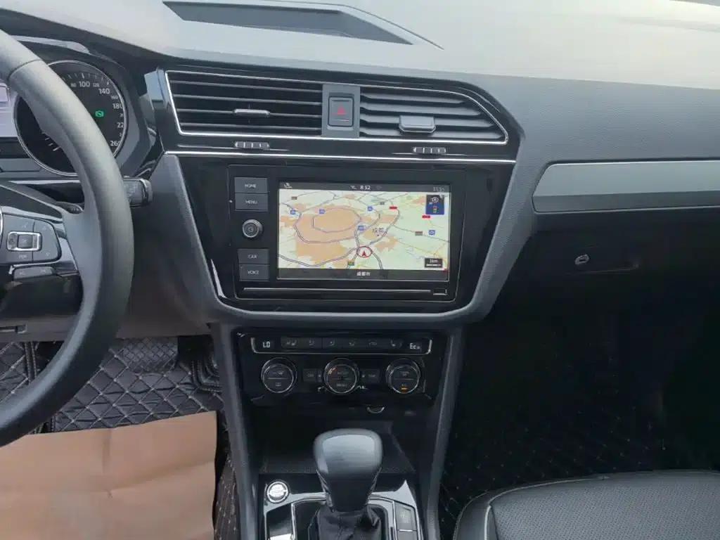 Tiguan L Plug-in Hybrid 2019 430PHEV Hybrid Flagship Edition — миниатюра 13