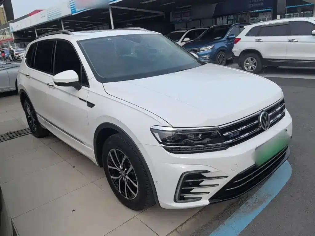 Tiguan L Plug-in Hybrid 2019 430PHEV Hybrid Flagship Edition — миниатюра 4