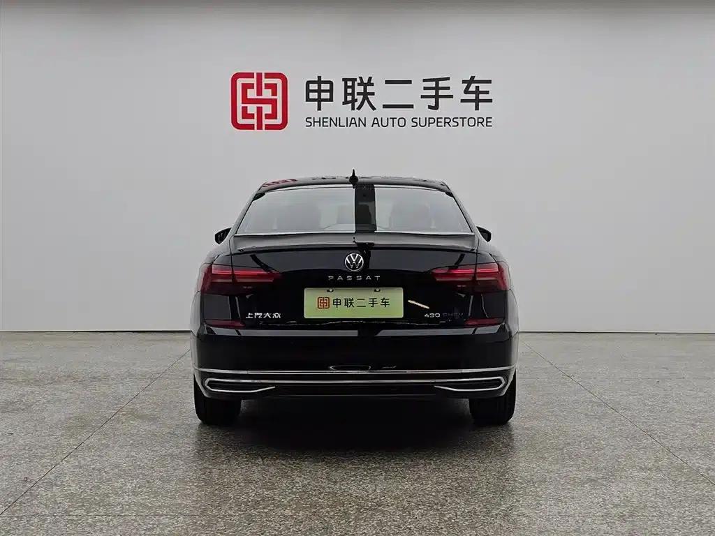 2022 Volkswagen Passat Plug-in Hybrid 430PHEV Hybrid Business Edition — миниатюра 2