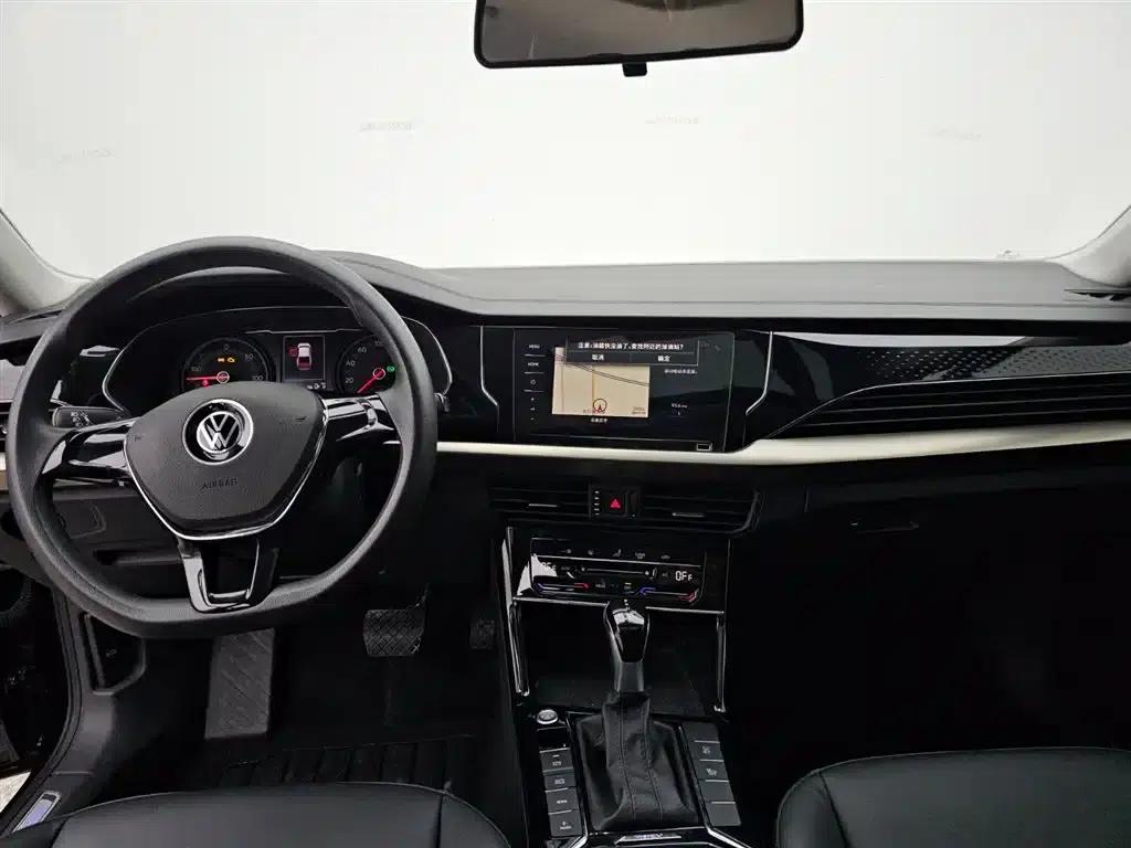 2022 Volkswagen Passat Plug-in Hybrid 430PHEV Hybrid Business Edition — миниатюра 14