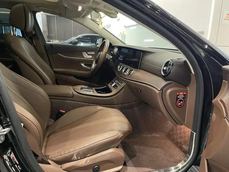 Mercedes-Benz E-Class 2020 Facelift E 300 L Fashion Model — миниатюра 7