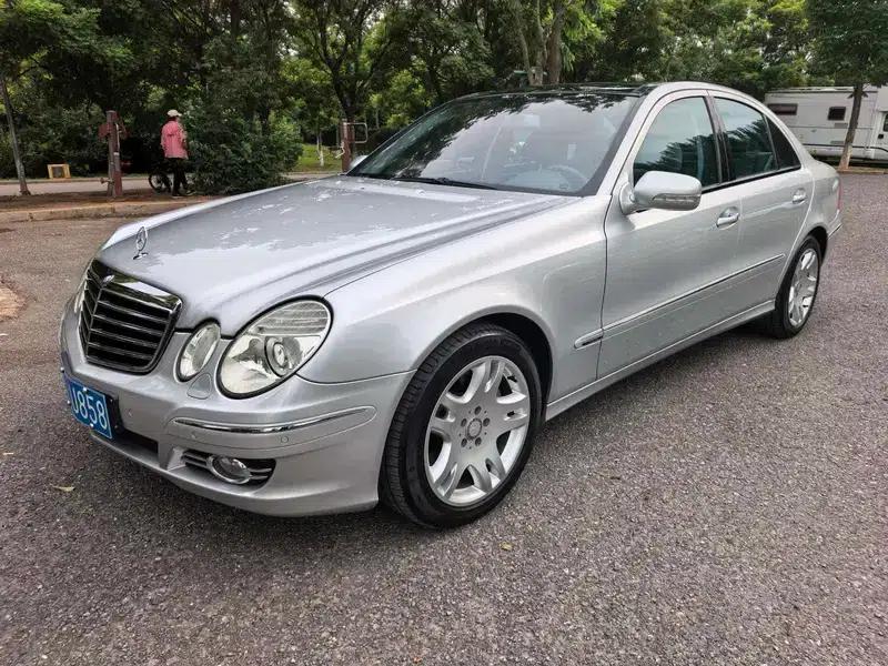 2006 Mercedes-Benz E-Class E 350 Elegance — миниатюра 1