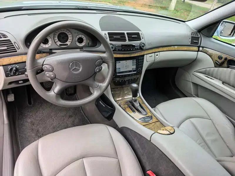 2006 Mercedes-Benz E-Class E 350 Elegance — миниатюра 13