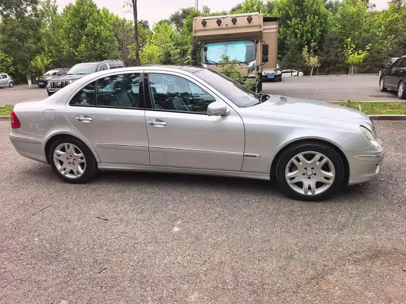 2006 Mercedes-Benz E-Class E 350 Elegance — миниатюра 7