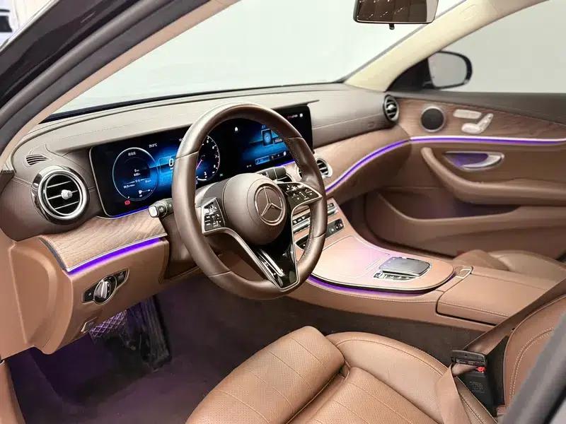2023 Mercedes-Benz E-Class E 260 L 4MATIC Sedan — миниатюра 16