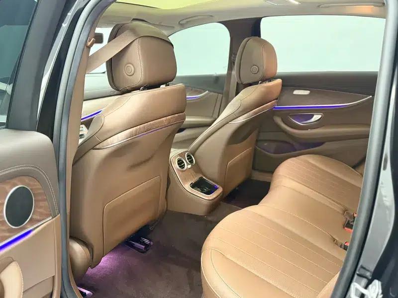 2023 Mercedes-Benz E-Class E 260 L 4MATIC Sedan — миниатюра 17