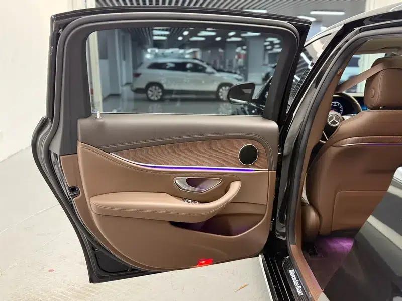2023 Mercedes-Benz E-Class E 260 L 4MATIC Sedan — миниатюра 19