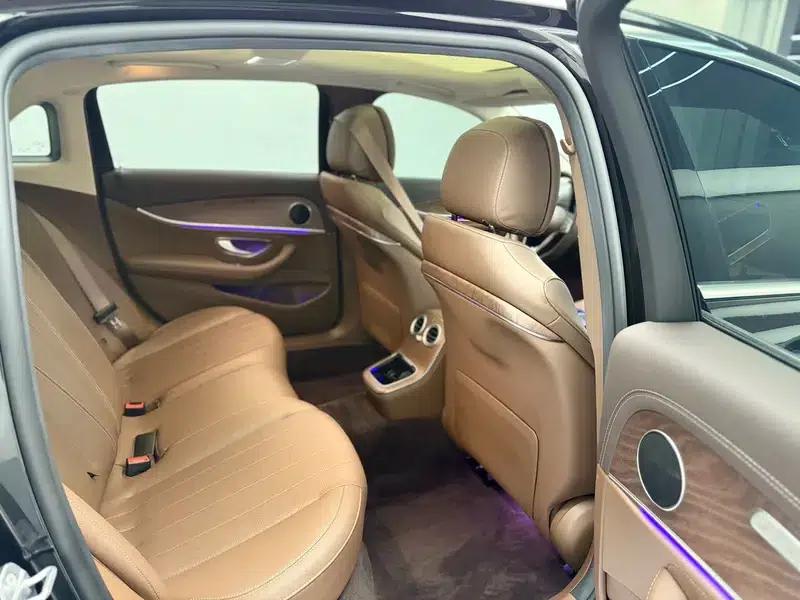 2023 Mercedes-Benz E-Class E 260 L 4MATIC Sedan — миниатюра 23