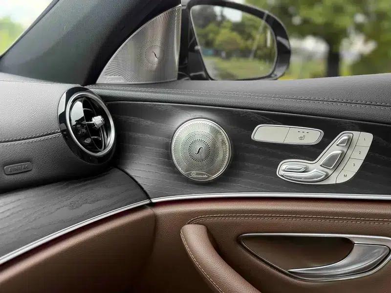 Mercedes-Benz E-Class 2021 Facelift E 300 L Luxury Sedan — миниатюра 11