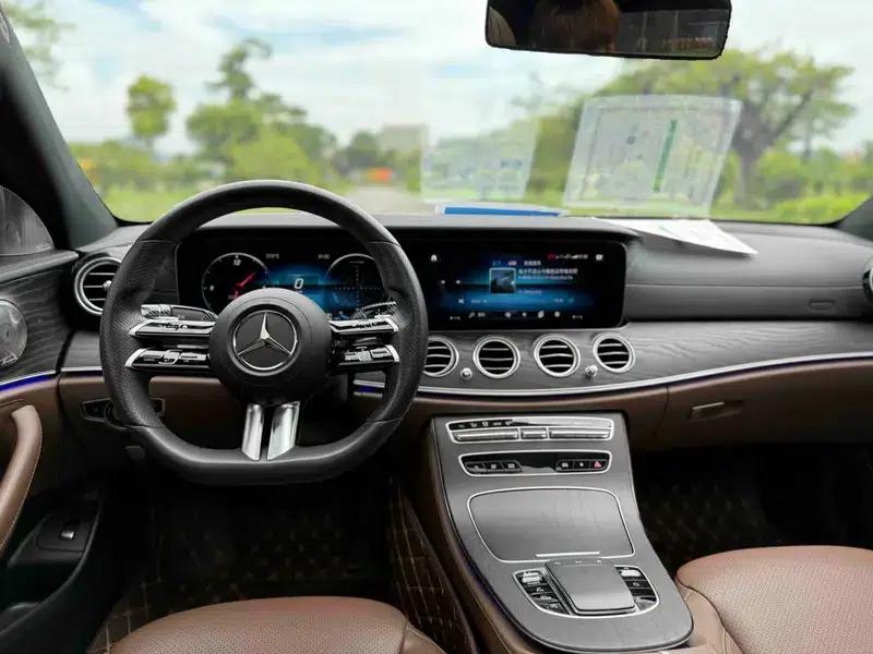 Mercedes-Benz E-Class 2021 Facelift E 300 L Luxury Sedan — миниатюра 16