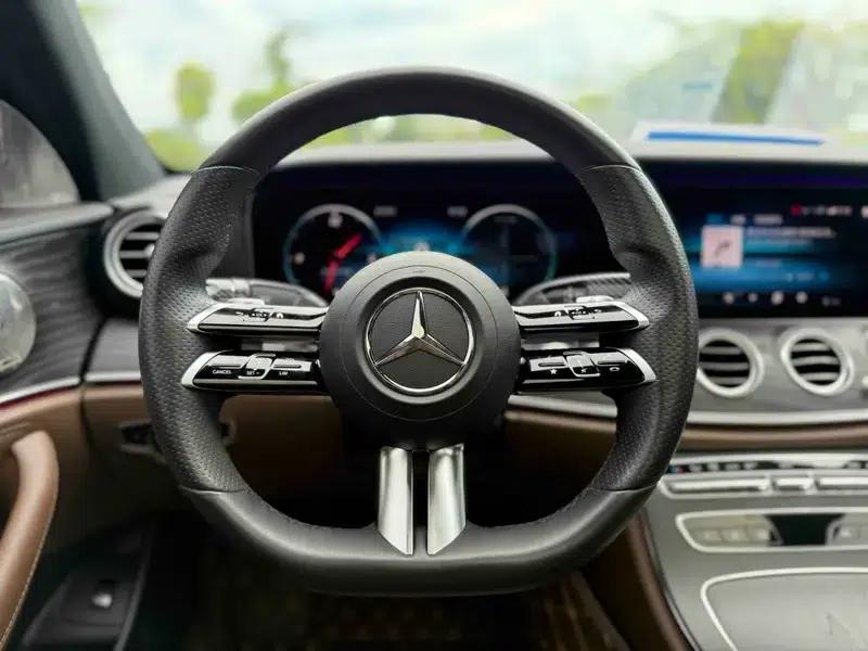 Mercedes-Benz E-Class 2021 Facelift E 300 L Luxury Sedan — миниатюра 17