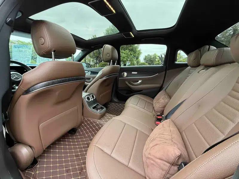 Mercedes-Benz E-Class 2021 Facelift E 300 L Luxury Sedan — миниатюра 25