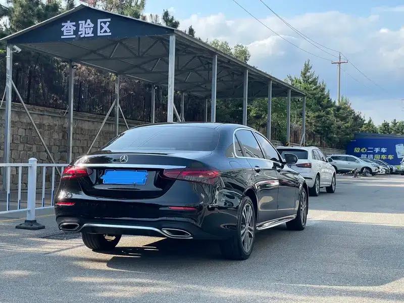 2023 Mercedes-Benz E-Class E 260 L Sport Sedan — миниатюра 6