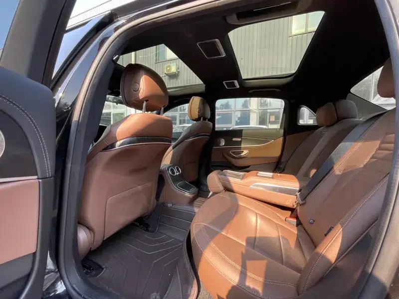 2023 Mercedes-Benz E-Class E 260 L Sport Sedan — миниатюра 9
