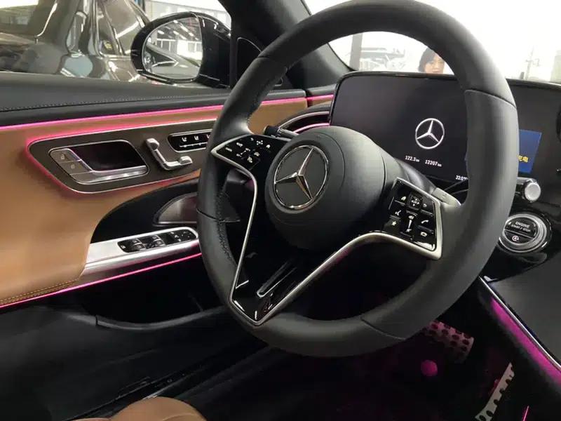 Mercedes-Benz E-Class 2025 E 300 L Fashion Sedan — миниатюра 18