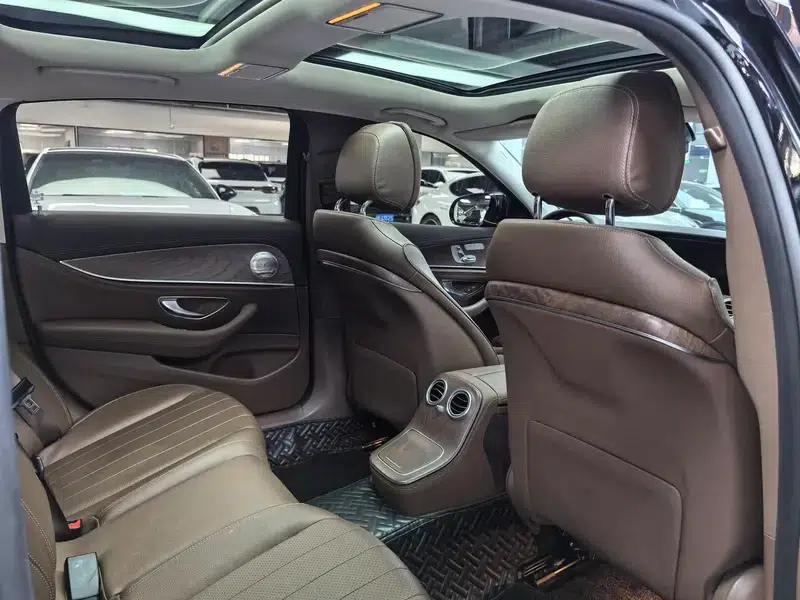 Mercedes-Benz E-Class 2021 E 300 L Fashion Sedan — миниатюра 20