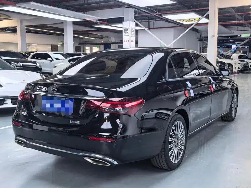 Mercedes-Benz E-Class 2021 E 300 L Fashion Sedan — миниатюра 6