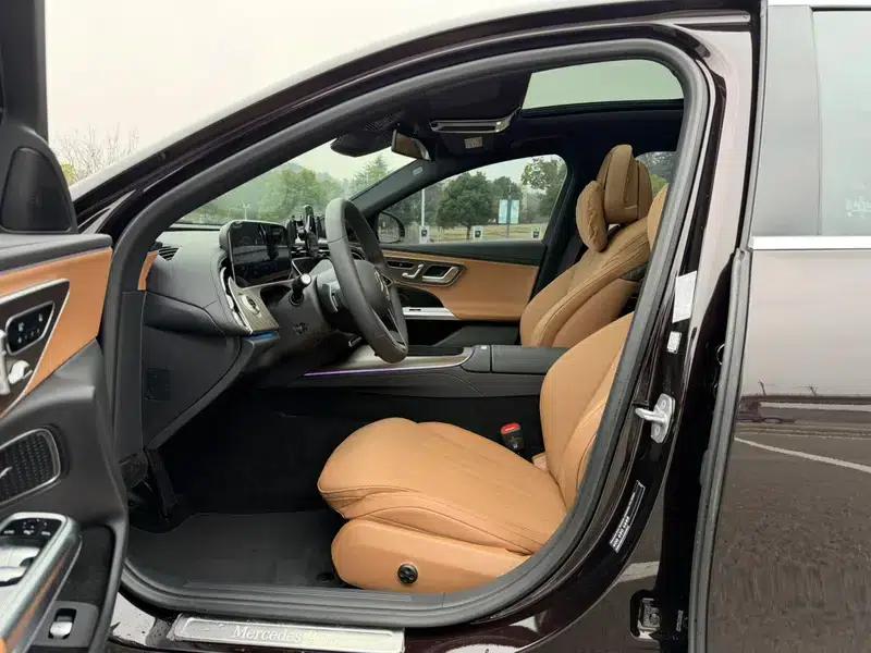 Mercedes-Benz E-Class 2024 E 300 L Fashion Sedan — миниатюра 18