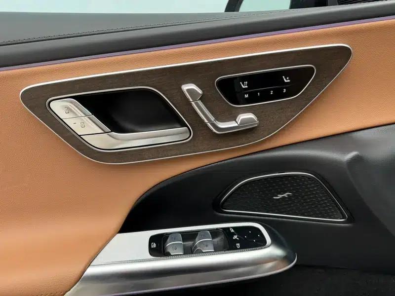 Mercedes-Benz E-Class 2024 E 300 L Fashion Sedan — миниатюра 21