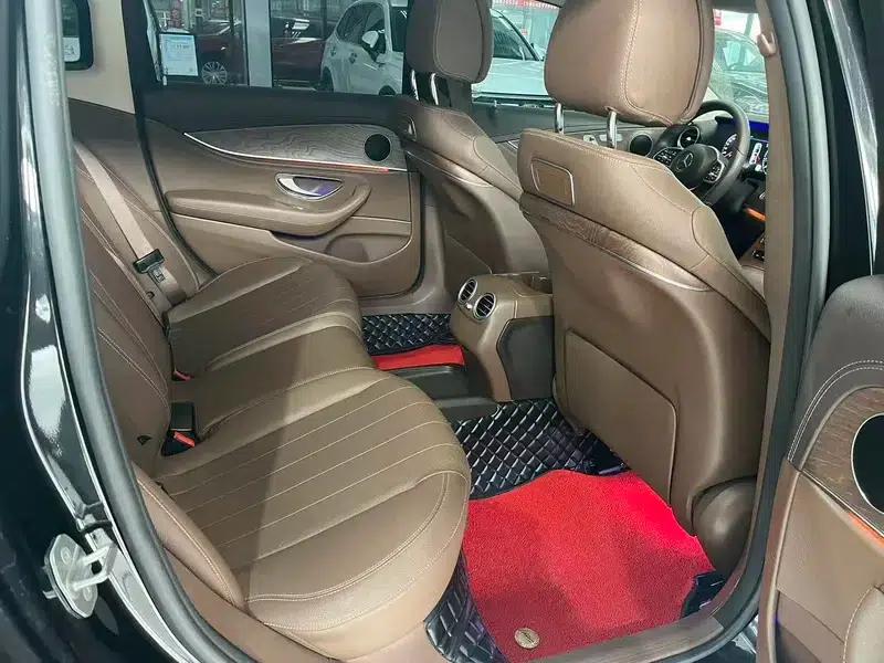 Mercedes-Benz E-Class 2020 E 300 L Fashion Edition — миниатюра 16